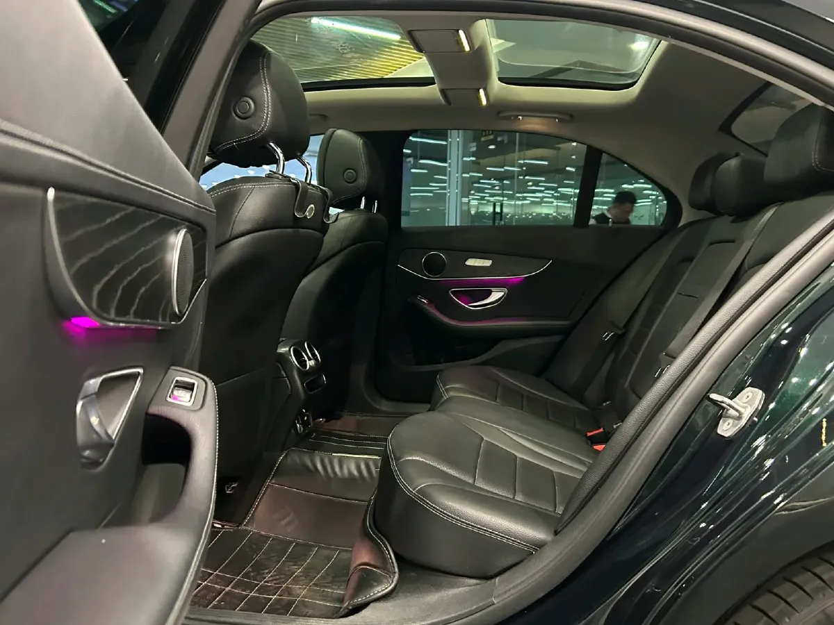 2021 Mercedes-Benz C Class 1.5T 156HP L4 9AT,autocango,china used car exporter,china ev exporter,chinese used car exporter,chinese used ev exporter