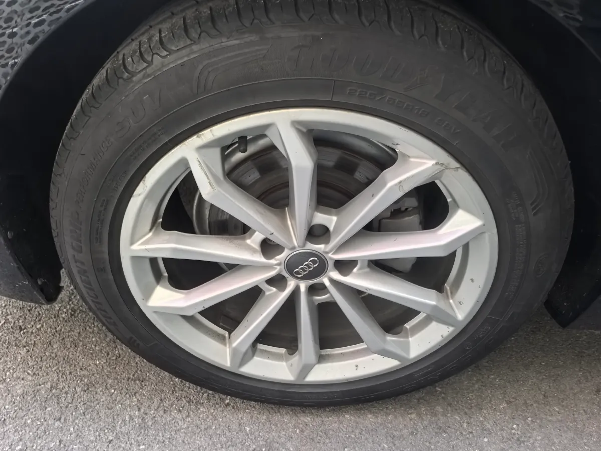 2019 Audi A6L 2.0T 190HP L4 7DCT,autocango,china used car exporter,china ev exporter,chinese used car exporter,chinese used ev exporter