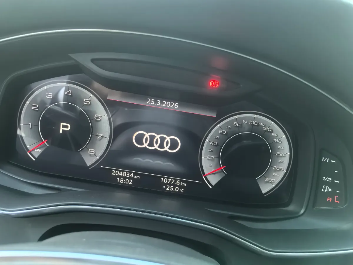 2019 Audi A6L 2.0T 190HP L4 7DCT,autocango,china used car exporter,china ev exporter,chinese used car exporter,chinese used ev exporter