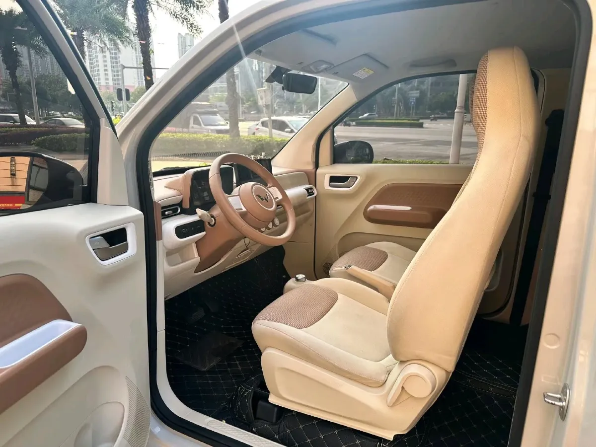 2024 WuLing HongGuang MINI EV BEV 17.3KWH,autocango,china used car exporter,china ev exporter,chinese used car exporter,chinese used ev exporter