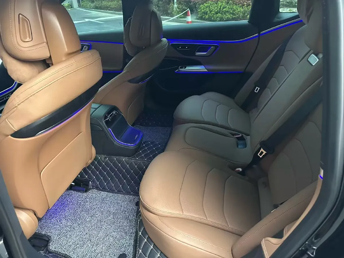 2024 Mercedes-Benz E Class 2.0T 258HP L4 9AT,autocango,china used car exporter,china ev exporter,chinese used car exporter,chinese used ev exporter