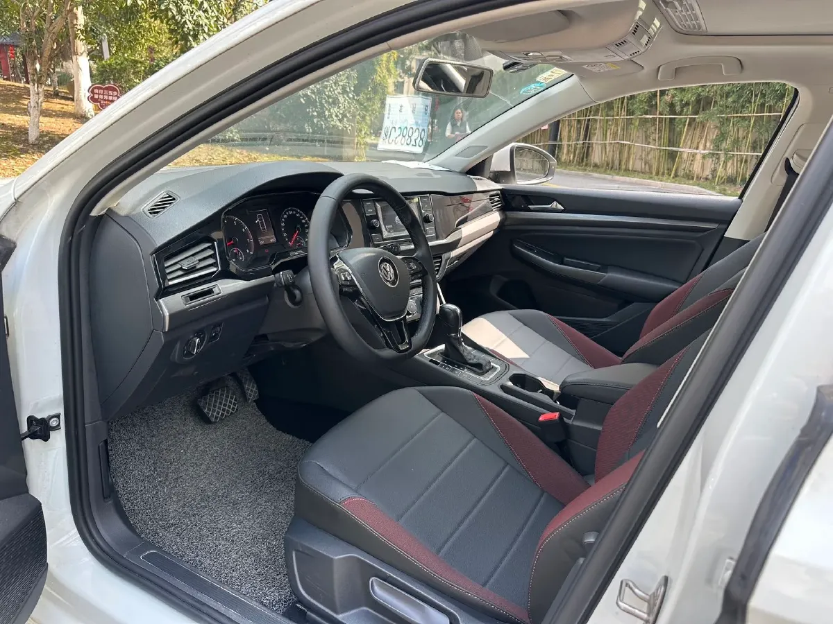 2020 Volkswagen Bora 1.5L 113HP L4 6AT,autocango,china used car exporter,china ev exporter,chinese used car exporter,chinese used ev exporter