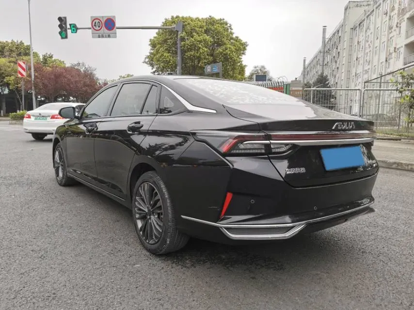 2021 DongFeng Aeolus YiXuan MAX 1.5T 190HP L4 7DCT,autocango,china used car exporter,china ev exporter,chinese used car exporter,chinese used ev exporter