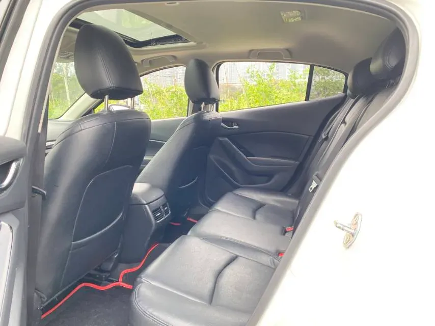 2017 Mazda 3 Axela 1.5L 117HP L4 6AT,autocango,china used car exporter,china ev exporter,chinese used car exporter,chinese used ev exporter