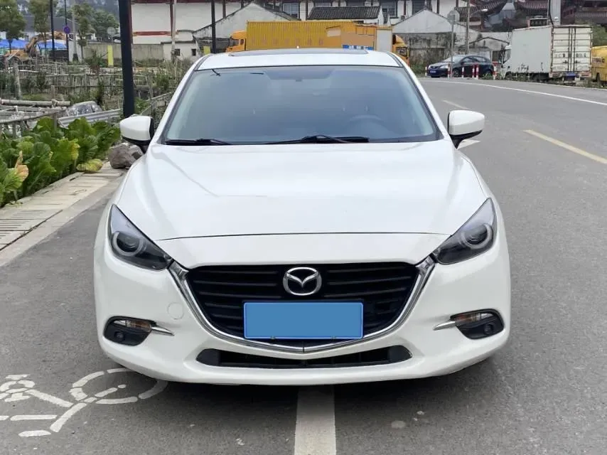 2017 Mazda 3 Axela 1.5L 117HP L4 6AT,autocango,china used car exporter,china ev exporter,chinese used car exporter,chinese used ev exporter