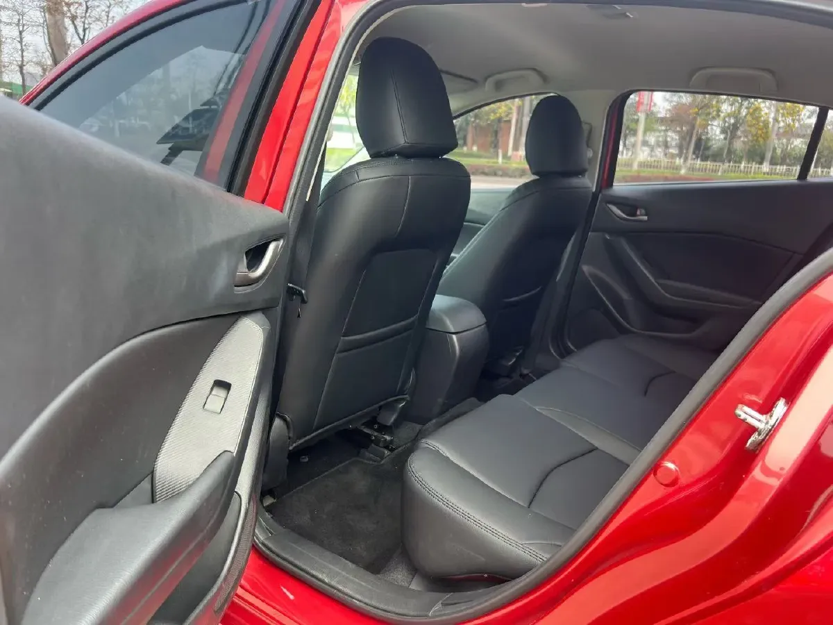 2019 Mazda 3 Axela 1.5L 117HP L4 6AT,autocango,china used car exporter,china ev exporter,chinese used car exporter,chinese used ev exporter