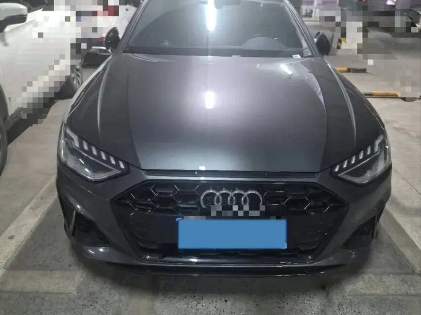 2024 Audi A4L 2.0T 190HP L4 7DCT,autocango,china used car exporter,china ev exporter,chinese used car exporter,chinese used ev exporter