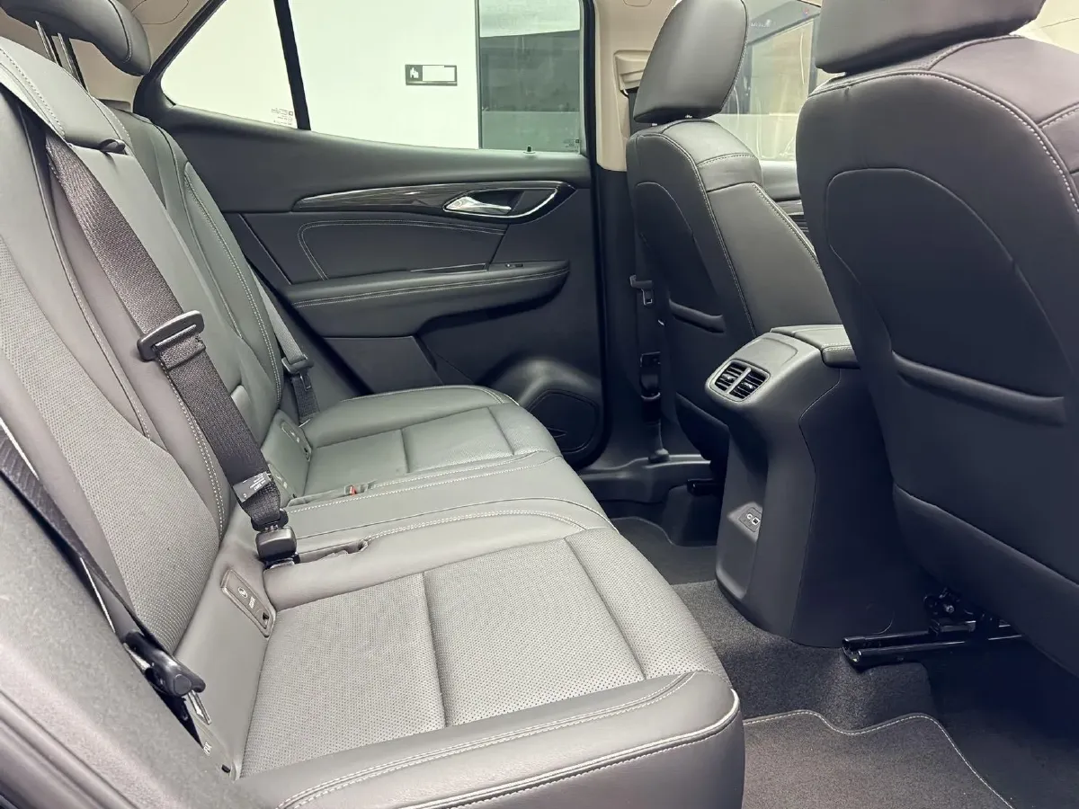 2022 Buick EnvisionS 1.5T 211HP L4 9AT,autocango,china used car exporter,china ev exporter,chinese used car exporter,chinese used ev exporter