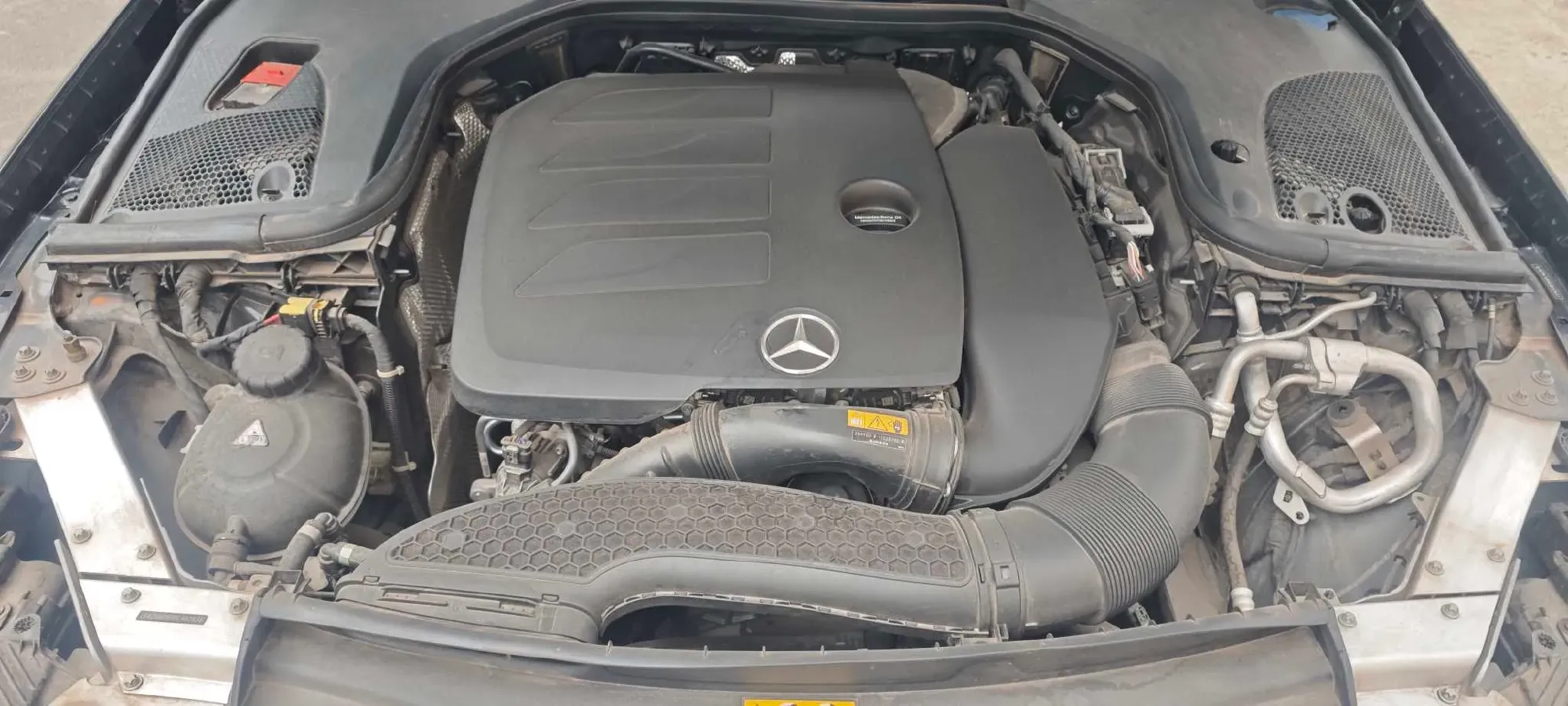 2023 Mercedes-Benz E Class 2.0T 258HP L4 9AT,autocango,china used car exporter,china ev exporter,chinese used car exporter,chinese used ev exporter