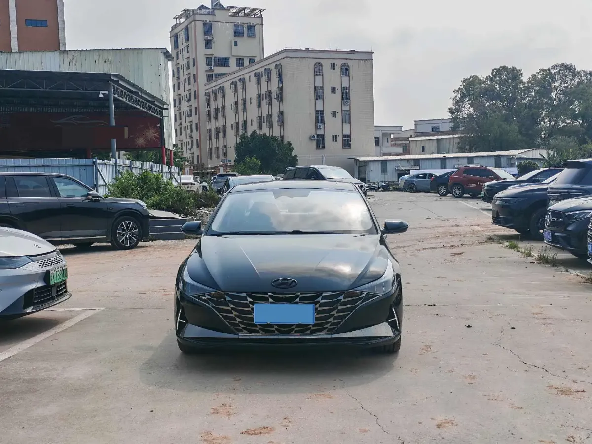 2021 Hyundai Elantra 1.5L 115HP L4 CVT,autocango,china used car exporter,china ev exporter,chinese used car exporter,chinese used ev exporter