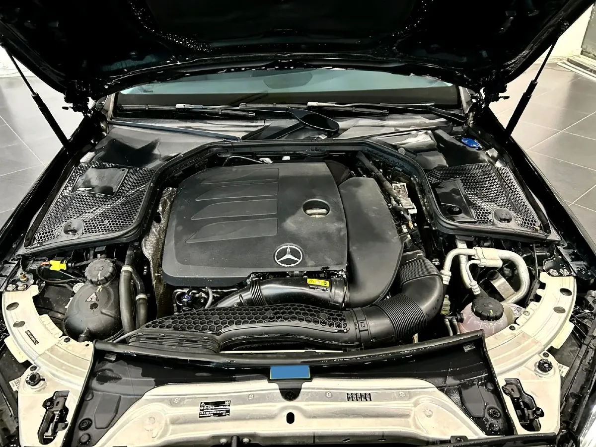 2021 Mercedes-Benz C Class 1.5T 184HP L4 9AT,autocango,china used car exporter,china ev exporter,chinese used car exporter,chinese used ev exporter