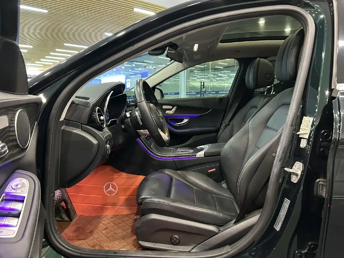 2021 Mercedes-Benz C Class 1.5T 184HP L4 9AT,autocango,china used car exporter,china ev exporter,chinese used car exporter,chinese used ev exporter