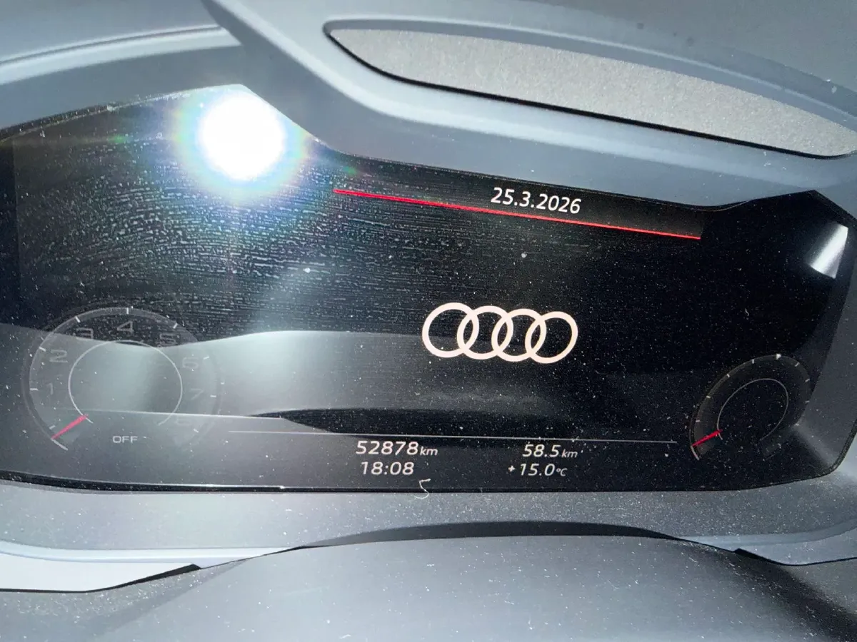 2021 Audi A6L 2.0T 224HP L4 7DCT,autocango,china used car exporter,china ev exporter,chinese used car exporter,chinese used ev exporter