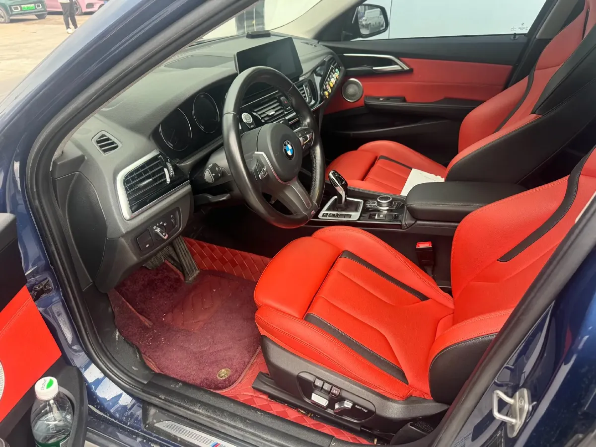 2021 BMW 1 Series 2.0T 192HP L4 7DCT,autocango,china used car exporter,china ev exporter,chinese used car exporter,chinese used ev exporter