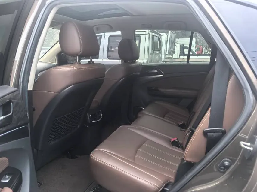 2017 BYD Tang 2.0T 205HP L4 6DCT PHEV,autocango,china used car exporter,china ev exporter,chinese used car exporter,chinese used ev exporter