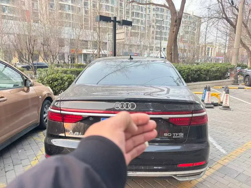 2021 Audi A8 3.0T 286HP V6 8AT,autocango,china used car exporter,china ev exporter,chinese used car exporter,chinese used ev exporter