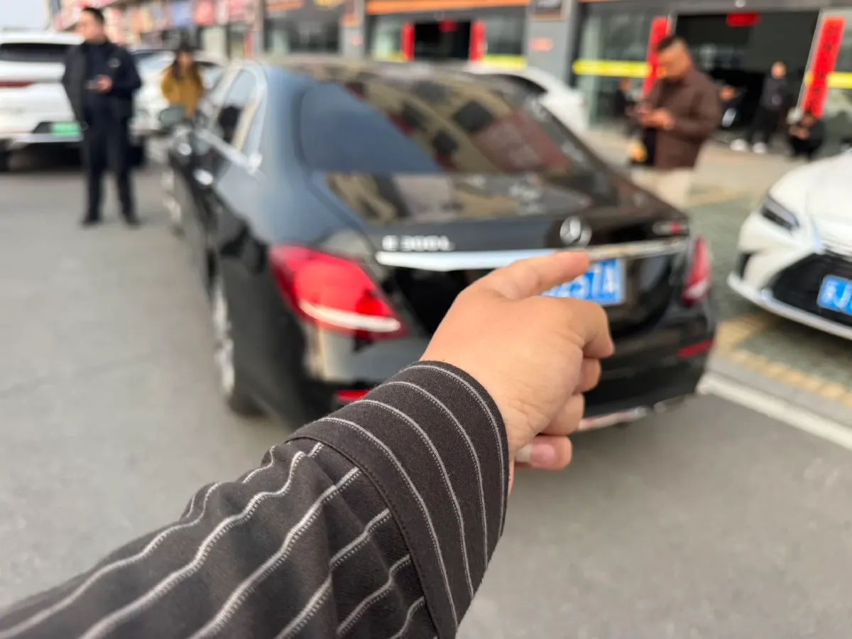 2020 Mercedes-Benz E Class 2.0T 258HP L4 9AT,autocango,china used car exporter,china ev exporter,chinese used car exporter,chinese used ev exporter