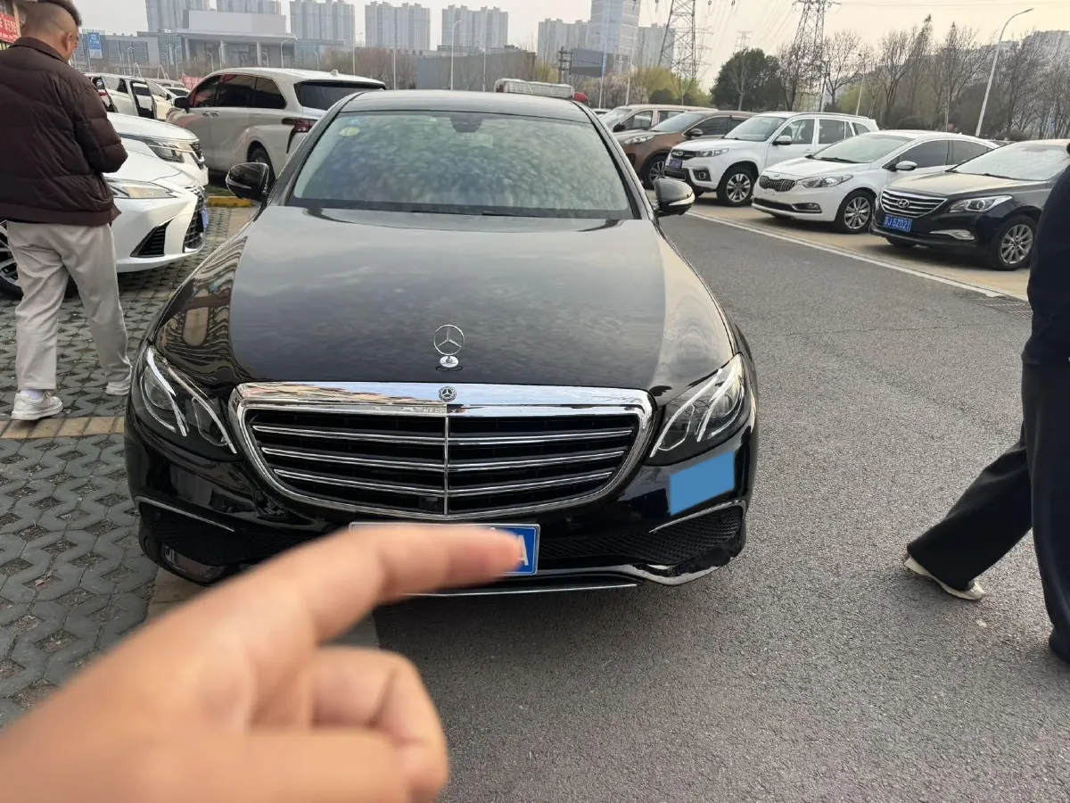 2020 Mercedes-Benz E Class 2.0T 258HP L4 9AT,autocango,china used car exporter,china ev exporter,chinese used car exporter,chinese used ev exporter