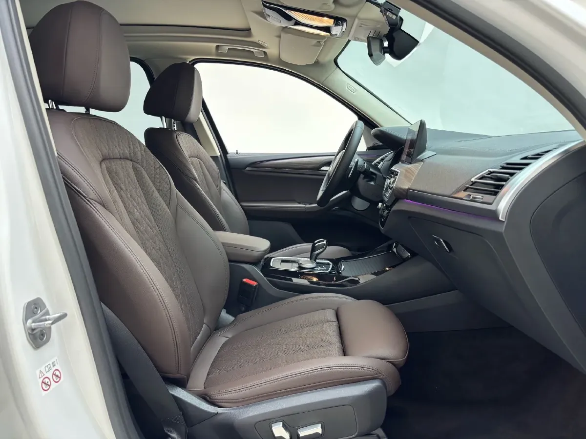 2023 BMW X3 2.0T 245HP L4 8AT,autocango,china used car exporter,china ev exporter,chinese used car exporter,chinese used ev exporter