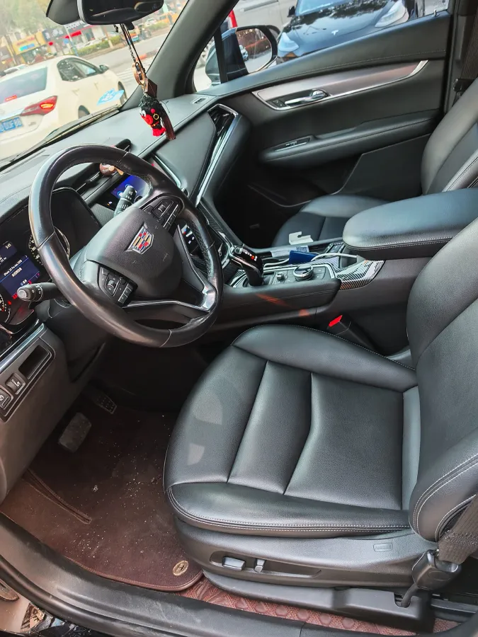 2021 Cadillac XT6 2.0T 237HP L4 9AT,autocango,china used car exporter,china ev exporter,chinese used car exporter,chinese used ev exporter