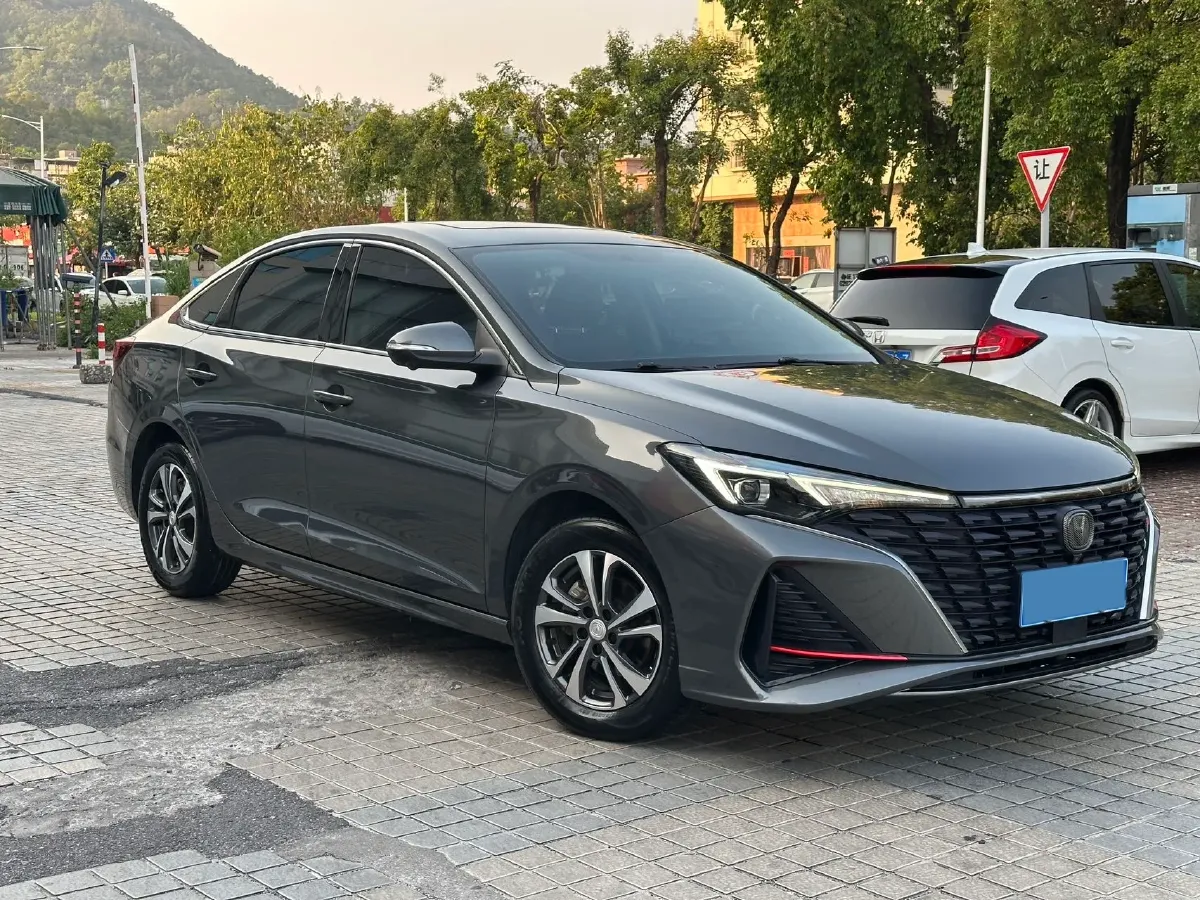 2021 ChangAn Eado 1.4T 160HP L4 7DCT,autocango,china used car exporter,china ev exporter,chinese used car exporter,chinese used ev exporter