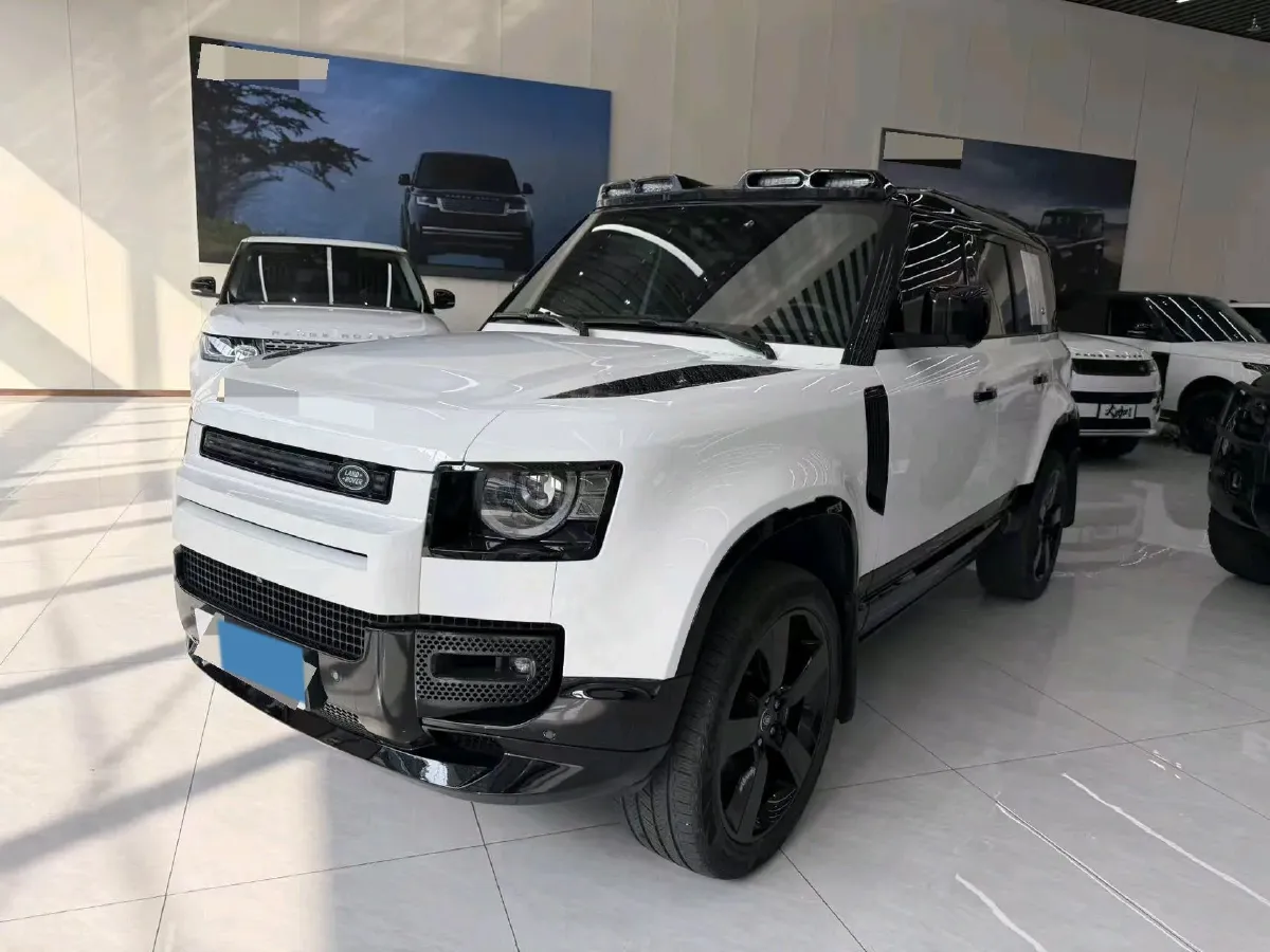 2024 Land Rover Defender 3.0T 400HP L6 8AT,autocango,china used car exporter,china ev exporter,chinese used car exporter,chinese used ev exporter