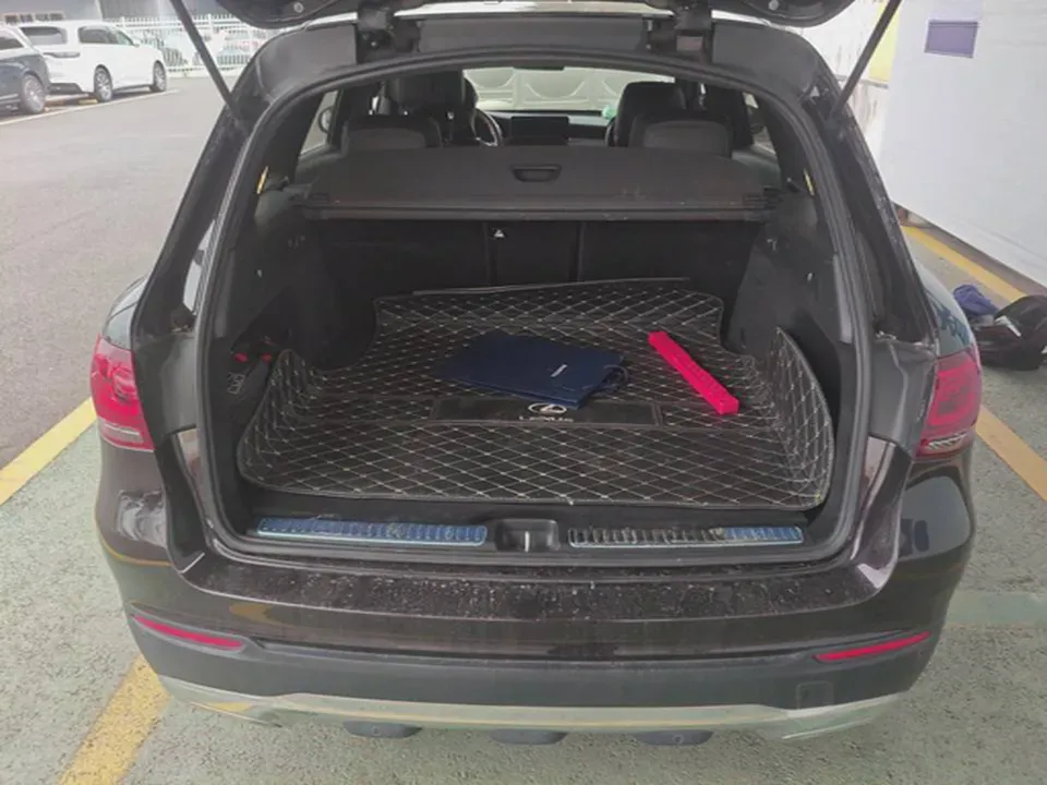 2021 Mercedes-Benz GLC Class 2.0T 197HP L4 9AT,autocango,china used car exporter,china ev exporter,chinese used car exporter,chinese used ev exporter