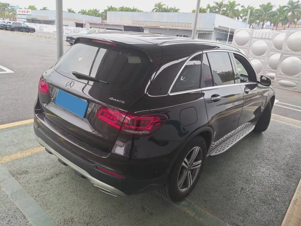 2021 Mercedes-Benz GLC Class 2.0T 197HP L4 9AT,autocango,china used car exporter,china ev exporter,chinese used car exporter,chinese used ev exporter