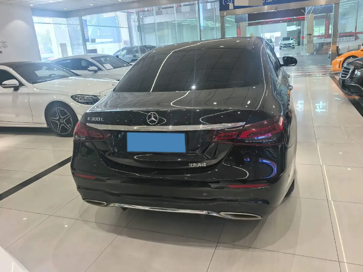 2022 Mercedes-Benz E Class 2.0T 258HP L4 9AT,autocango,china used car exporter,china ev exporter,chinese used car exporter,chinese used ev exporter