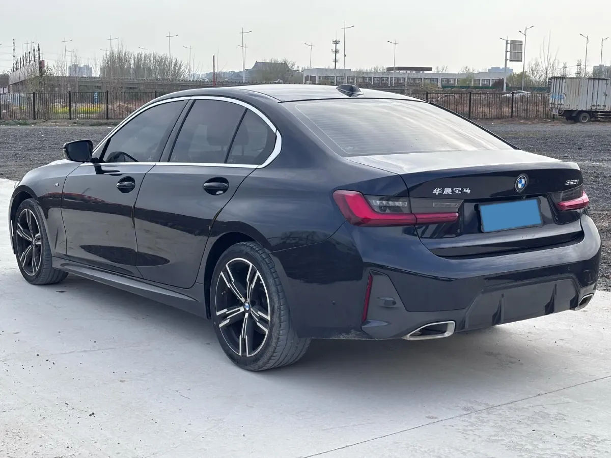 2023 BMW 3 Series 2.0T 184HP L4 8AT,autocango,china used car exporter,china ev exporter,chinese used car exporter,chinese used ev exporter