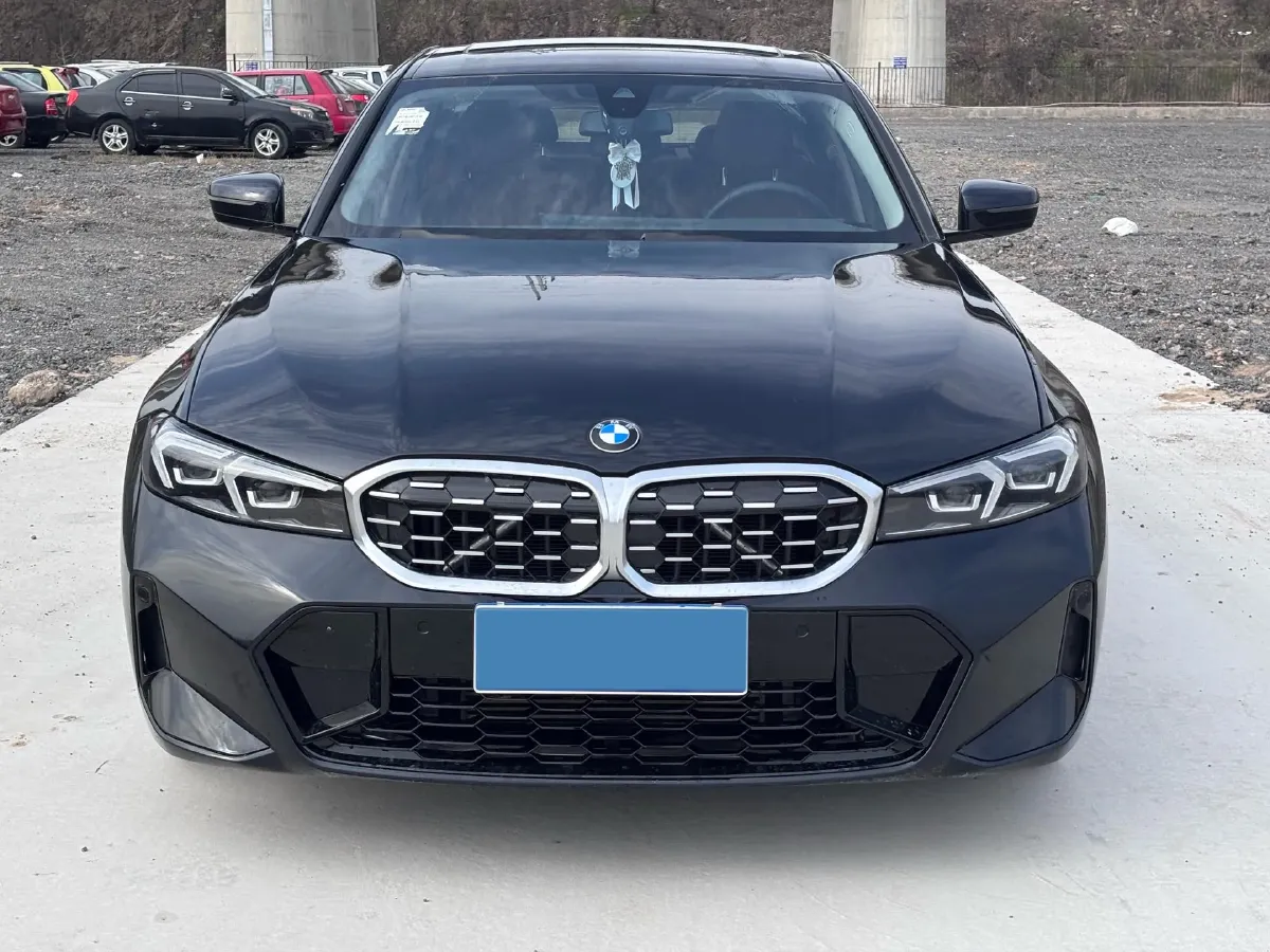 2023 BMW 3 Series 2.0T 184HP L4 8AT,autocango,china used car exporter,china ev exporter,chinese used car exporter,chinese used ev exporter