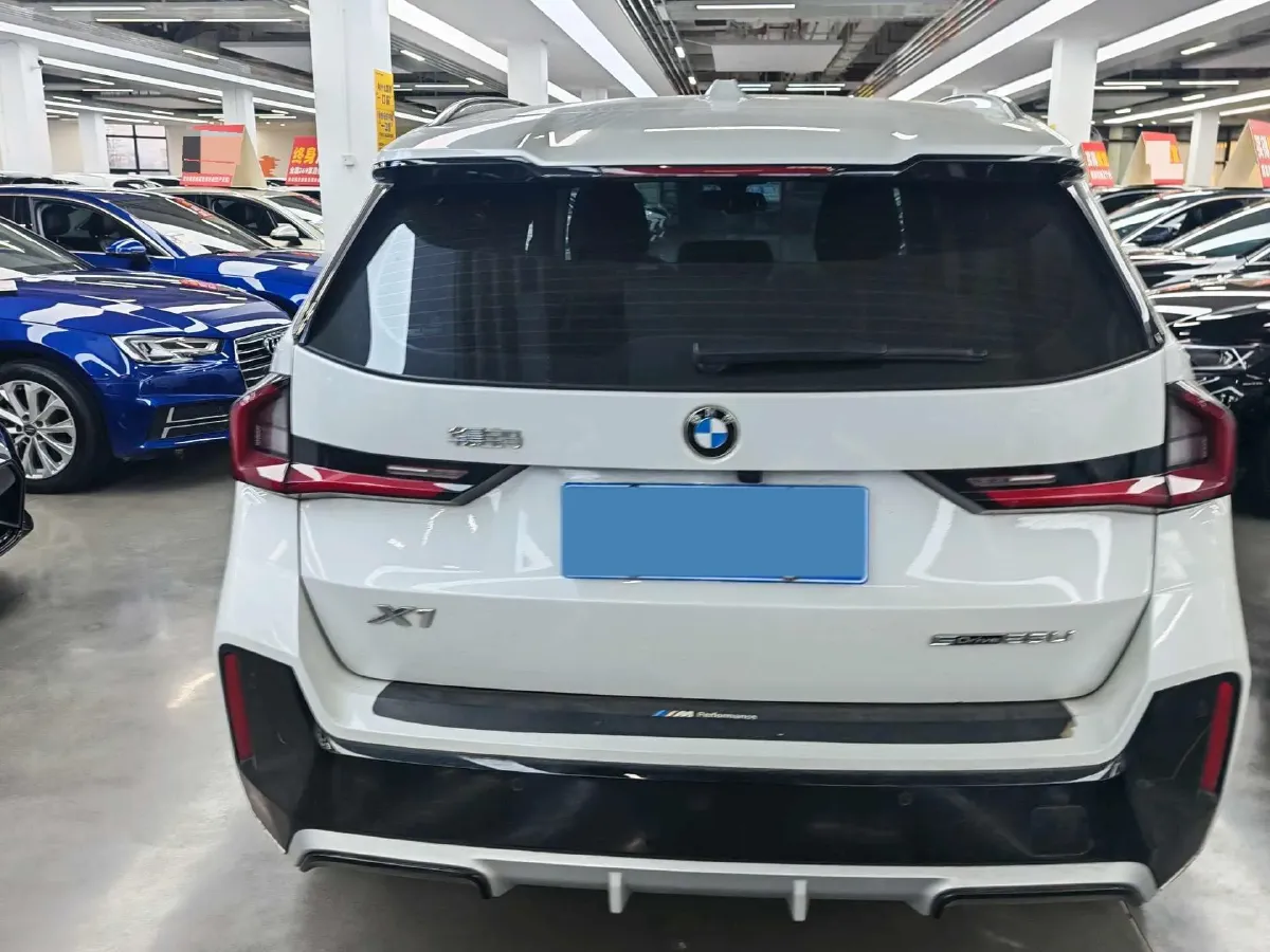 2024 BMW X1 2.0T 204HP L4 7DCT,autocango,china used car exporter,china ev exporter,chinese used car exporter,chinese used ev exporter