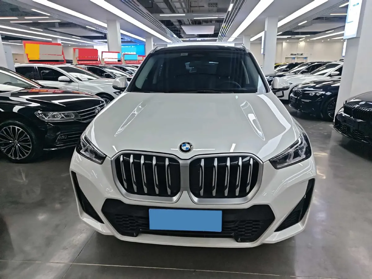 2024 BMW X1 2.0T 204HP L4 7DCT,autocango,china used car exporter,china ev exporter,chinese used car exporter,chinese used ev exporter