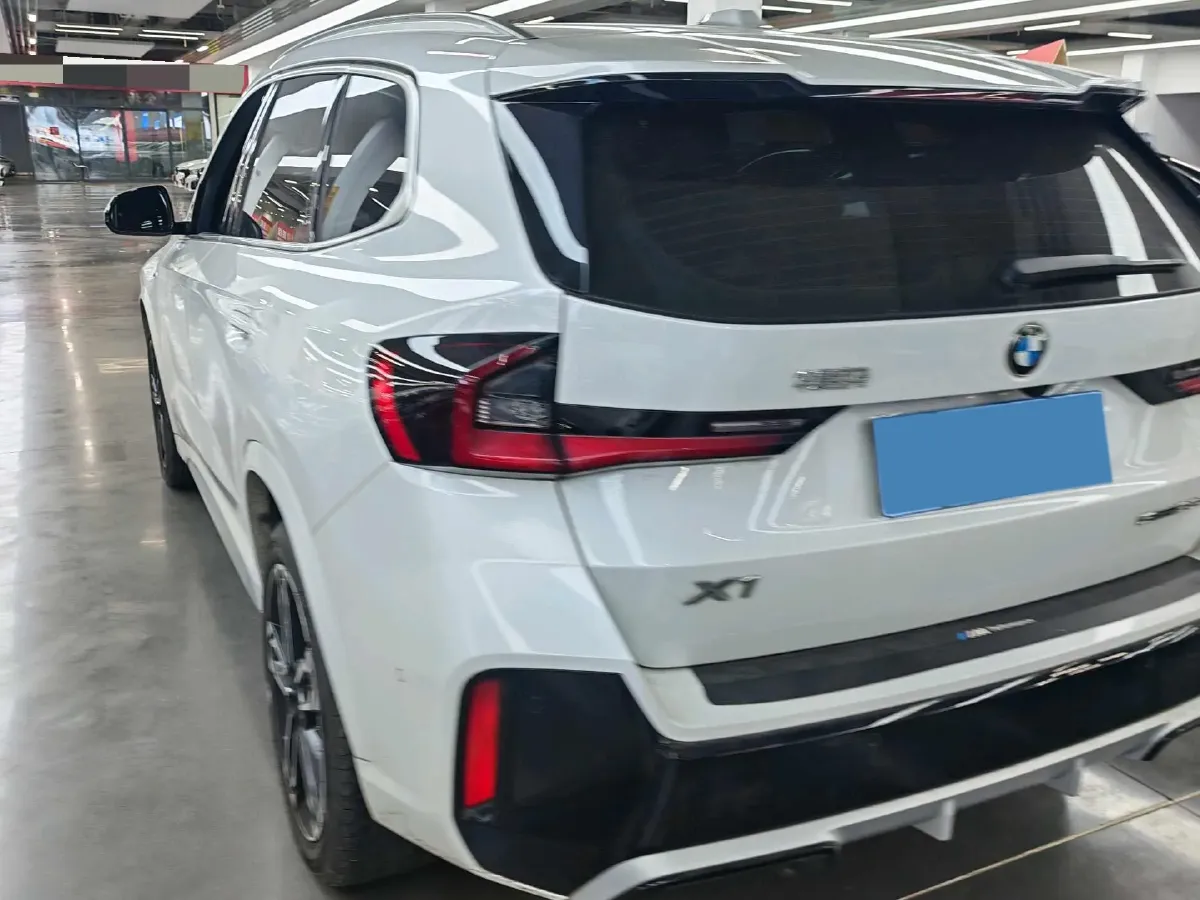 2024 BMW X1 2.0T 204HP L4 7DCT,autocango,china used car exporter,china ev exporter,chinese used car exporter,chinese used ev exporter