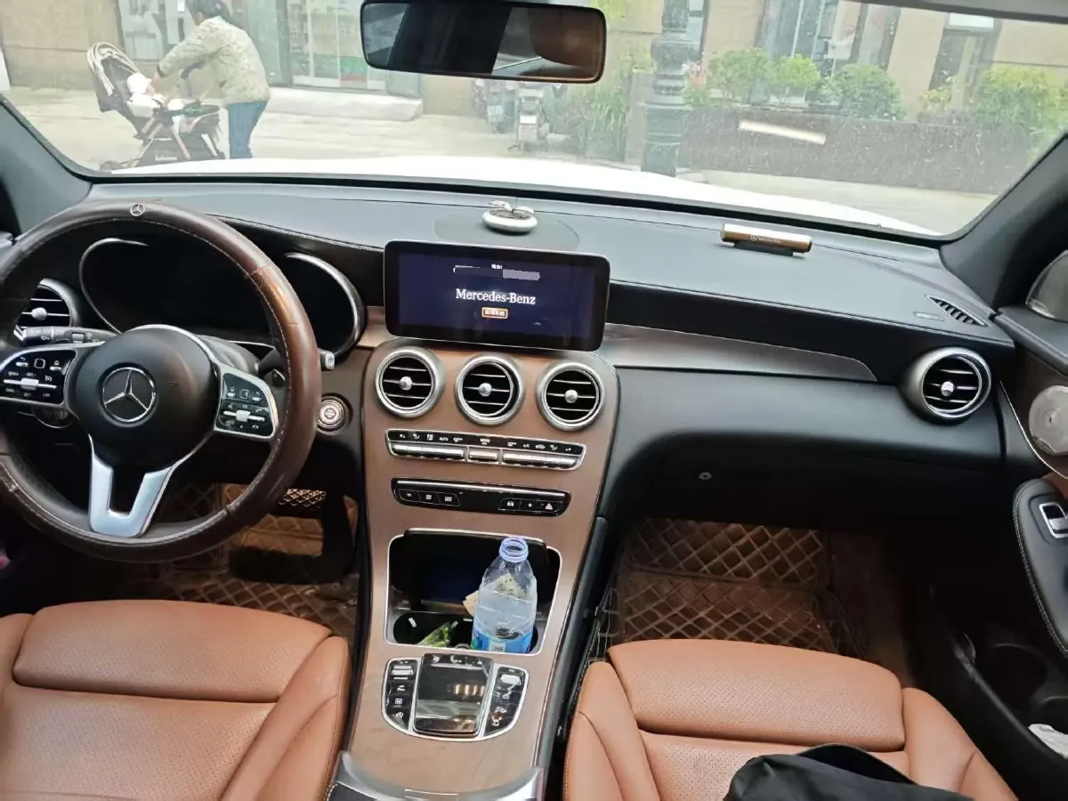 2022 Mercedes-Benz GLC Class 2.0T 258HP L4 9AT,autocango,china used car exporter,china ev exporter,chinese used car exporter,chinese used ev exporter