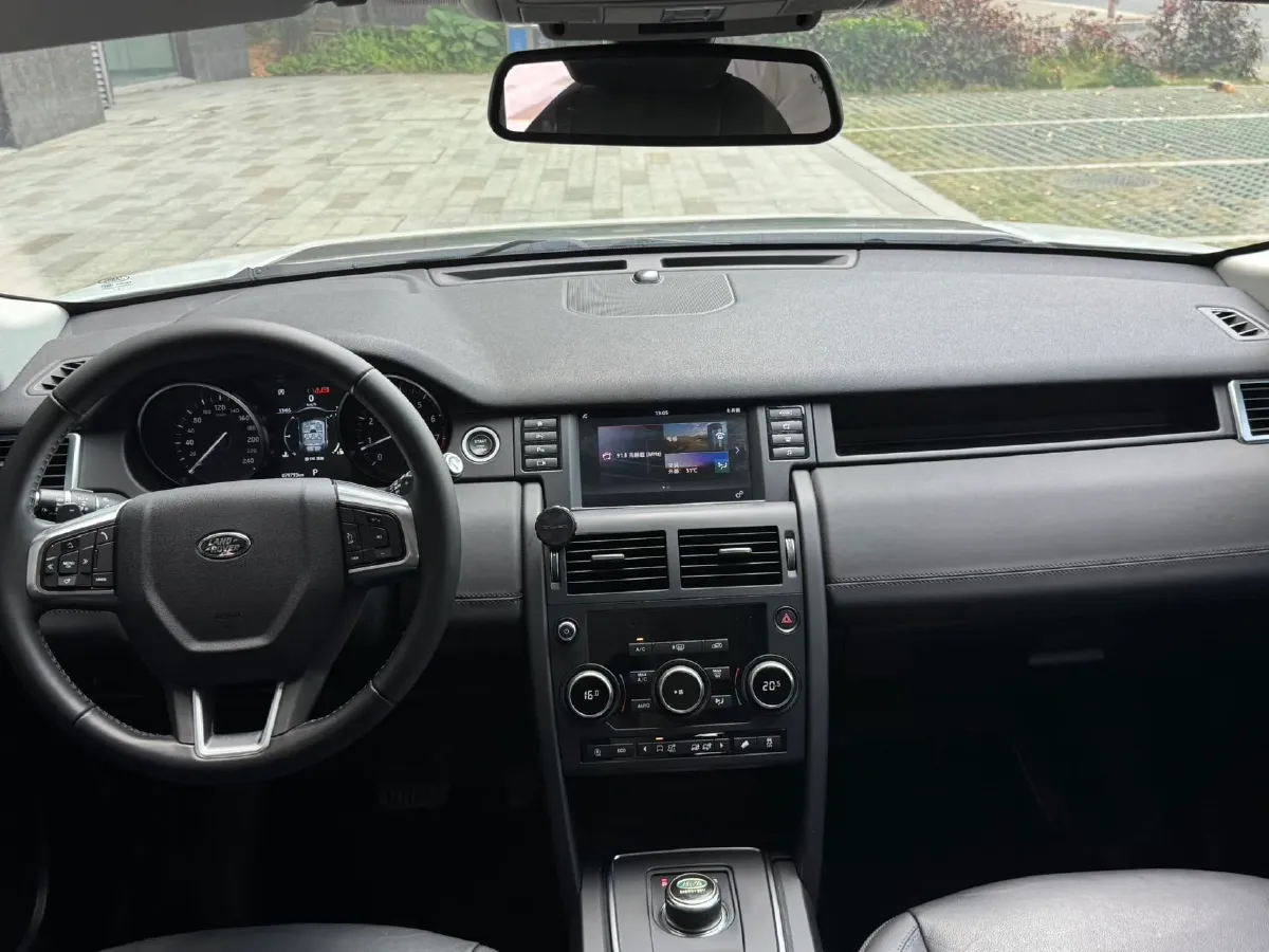 2019 Land Rover Discovery Sport 2.0T 241HP L4 9AT,autocango,china used car exporter,china ev exporter,chinese used car exporter,chinese used ev exporter