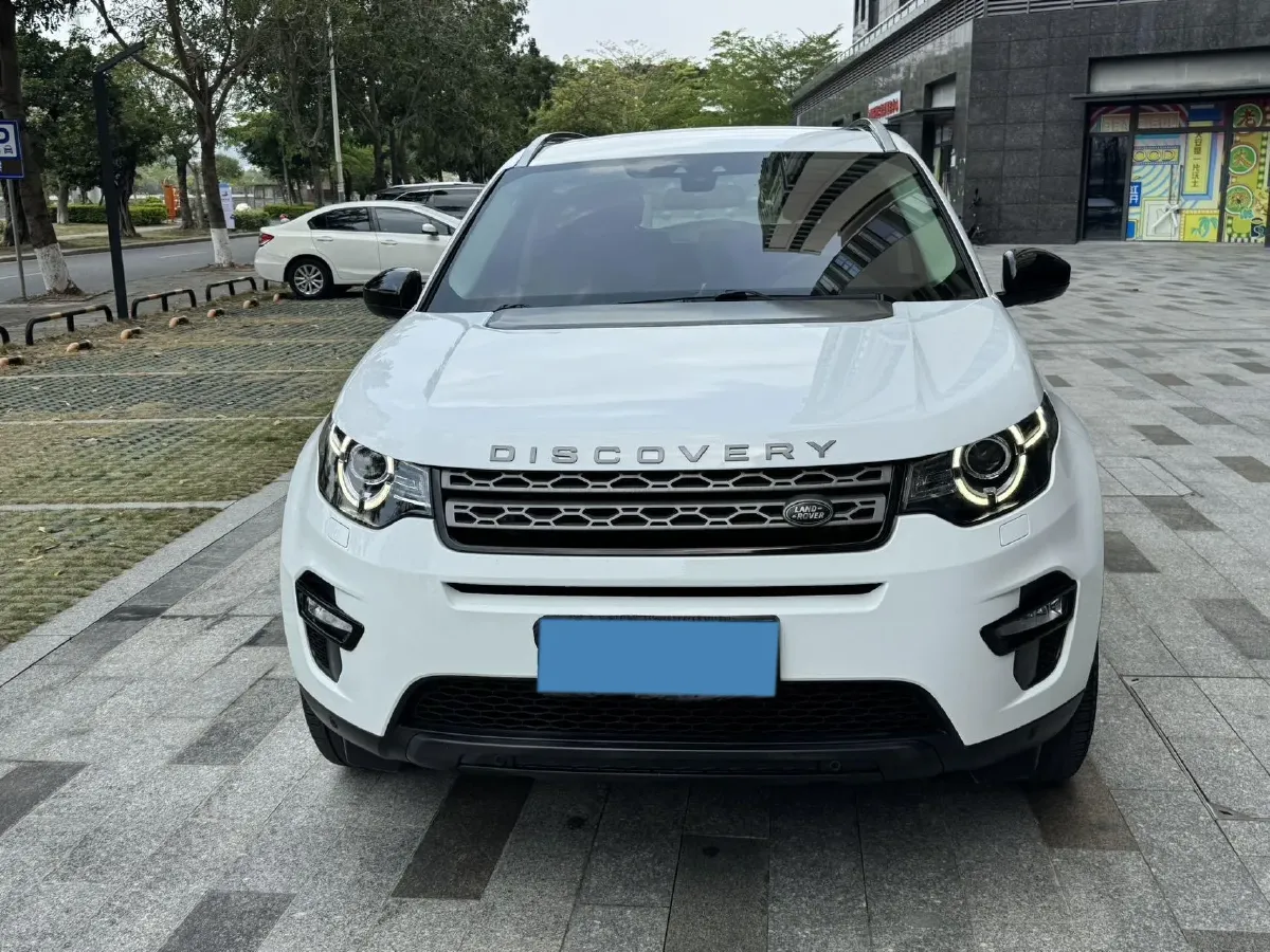 2019 Land Rover Discovery Sport 2.0T 241HP L4 9AT,autocango,china used car exporter,china ev exporter,chinese used car exporter,chinese used ev exporter