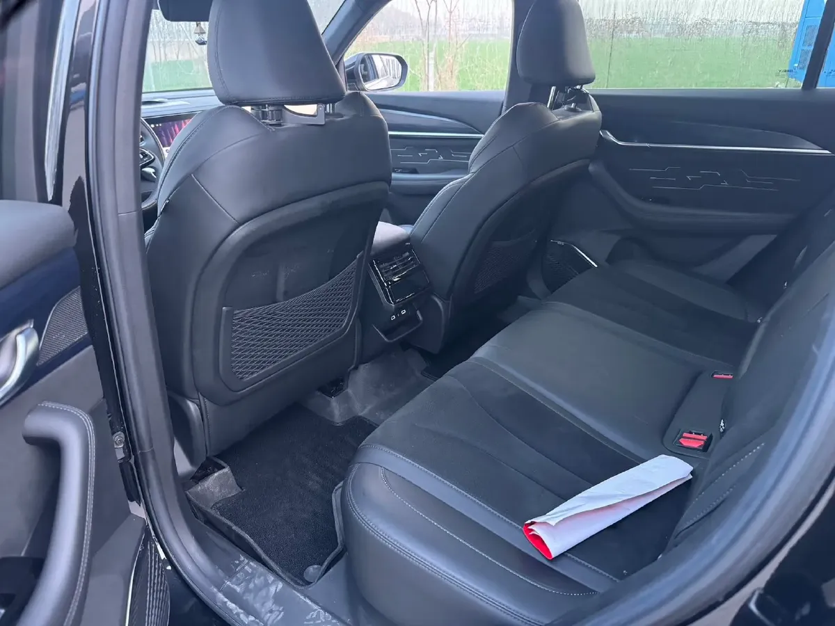 2024 Geely Monjaro 2.0T 238HP L4 8AT,autocango,china used car exporter,china ev exporter,chinese used car exporter,chinese used ev exporter