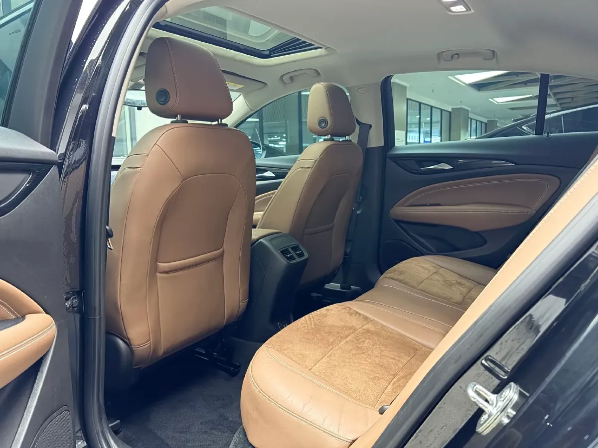 2019 Buick Regal 1.5T 170HP L4 9AT,autocango,china used car exporter,china ev exporter,chinese used car exporter,chinese used ev exporter