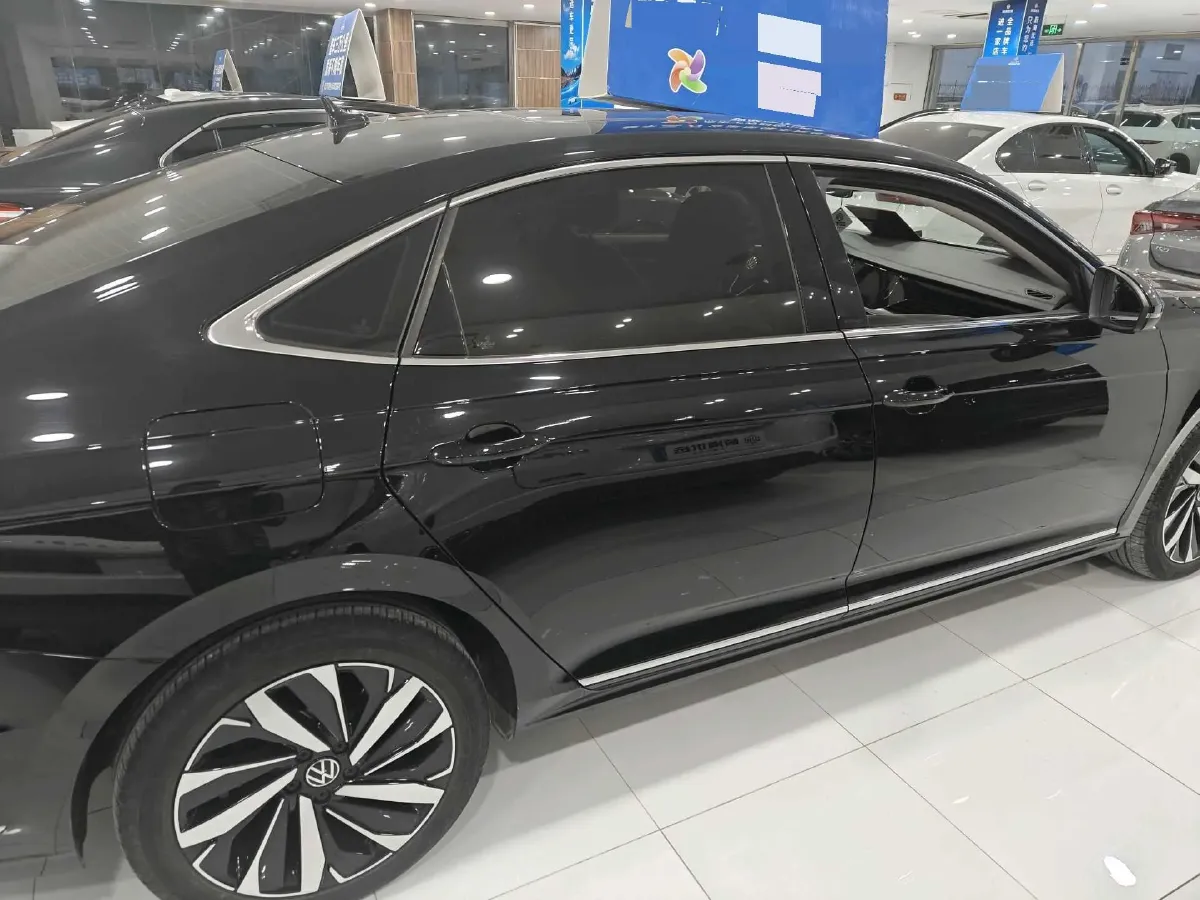 2022 Skoda Kodiak GT 2.0T 186HP L4 7DCT,autocango,china used car exporter,china ev exporter,chinese used car exporter,chinese used ev exporter