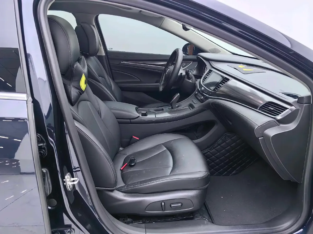 2020 Buick Larcosse 2.0T 237HP L4 9AT,autocango,china used car exporter,china ev exporter,chinese used car exporter,chinese used ev exporter