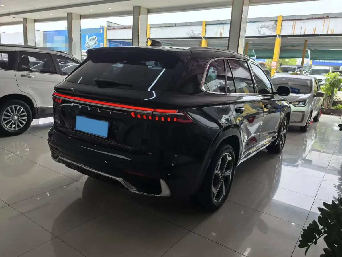 2024 Geely Monjaro 2.0T 218HP L4 7DCT,autocango,china used car exporter,china ev exporter,chinese used car exporter,chinese used ev exporter
