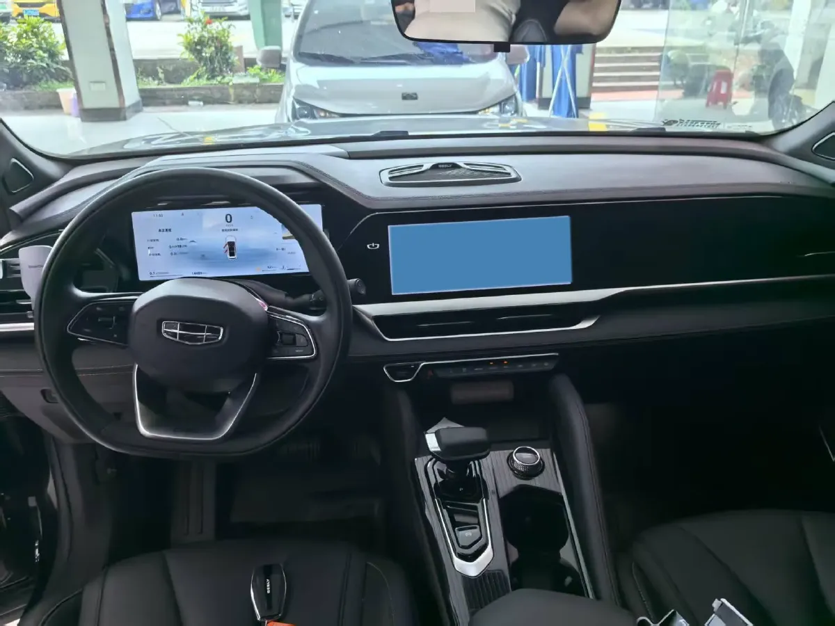 2024 Geely Monjaro 2.0T 218HP L4 7DCT,autocango,china used car exporter,china ev exporter,chinese used car exporter,chinese used ev exporter