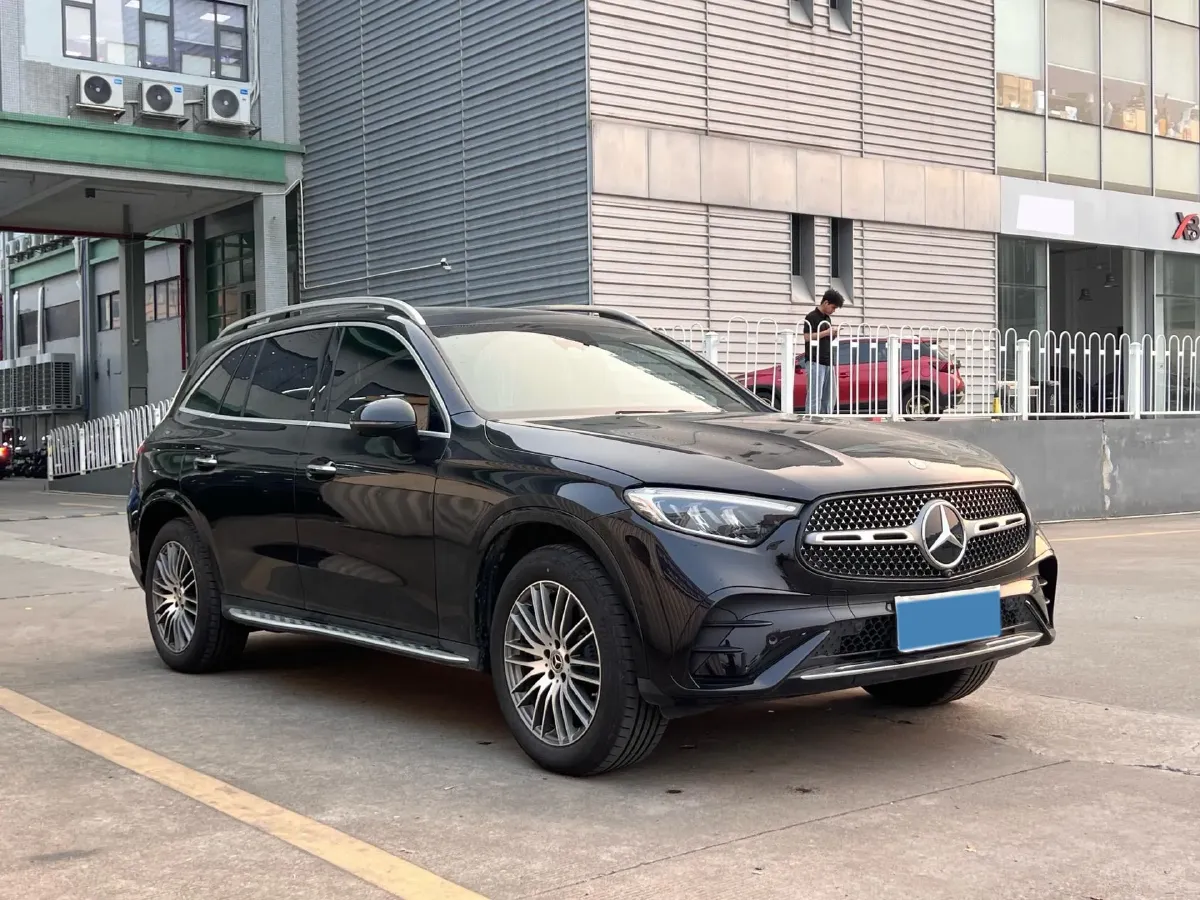2024 Mercedes-Benz GLC Class 2.0T 258HP L4 9AT,autocango,china used car exporter,china ev exporter,chinese used car exporter,chinese used ev exporter