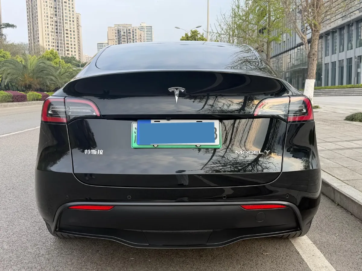 2022 Tesla Model Y BEV 60KWH,autocango,china used car exporter,china ev exporter,chinese used car exporter,chinese used ev exporter