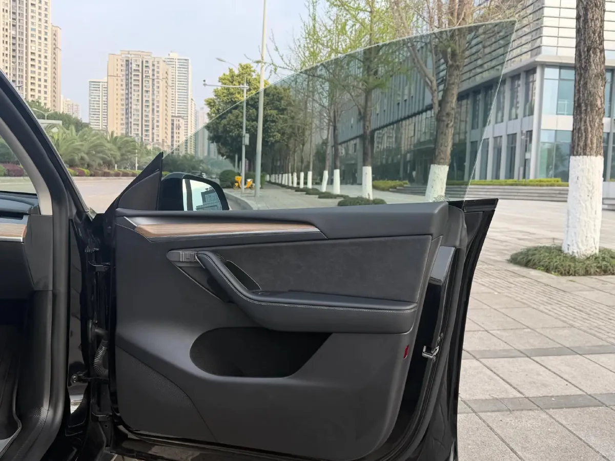 2022 Tesla Model Y BEV 60KWH,autocango,china used car exporter,china ev exporter,chinese used car exporter,chinese used ev exporter