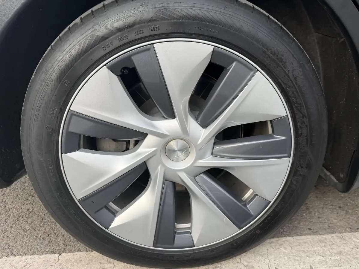 2022 Tesla Model Y BEV 60KWH,autocango,china used car exporter,china ev exporter,chinese used car exporter,chinese used ev exporter