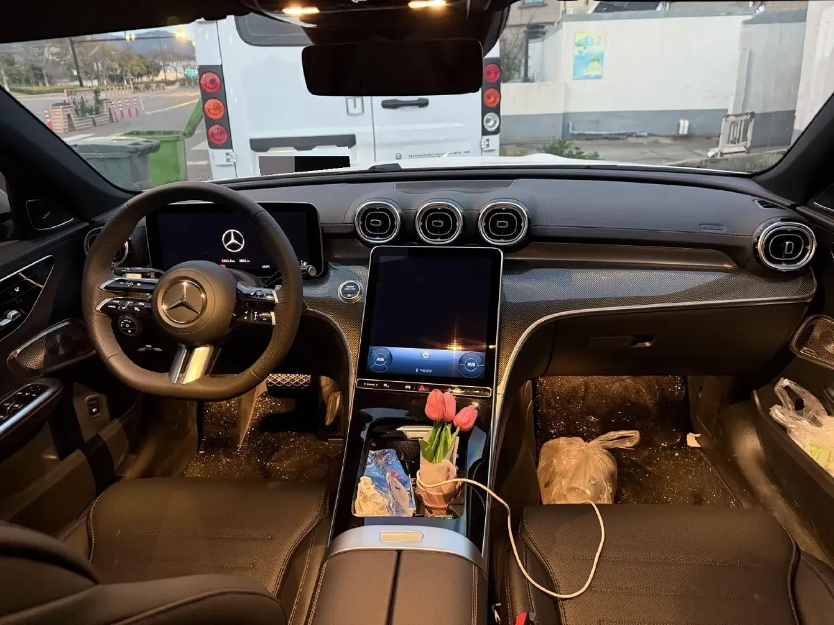 2026 Mercedes-Benz C Class 2.0T 204HP L4 9AT,autocango,china used car exporter,china ev exporter,chinese used car exporter,chinese used ev exporter