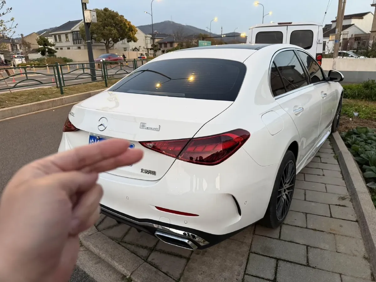 2026 Mercedes-Benz C Class 2.0T 204HP L4 9AT,autocango,china used car exporter,china ev exporter,chinese used car exporter,chinese used ev exporter