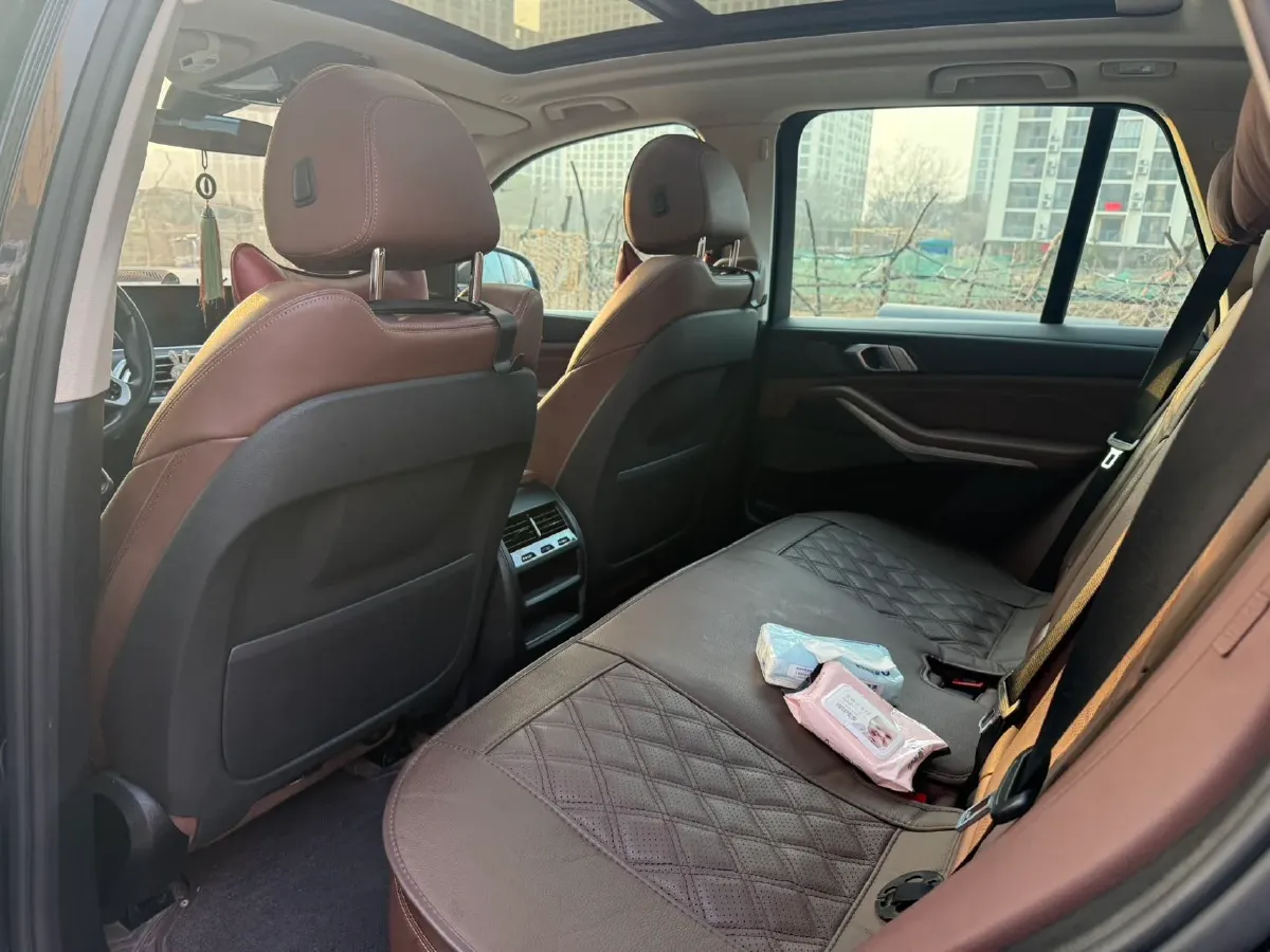 2021 BMW X5 3.0T 340HP L6 8AT,autocango,china used car exporter,china ev exporter,chinese used car exporter,chinese used ev exporter